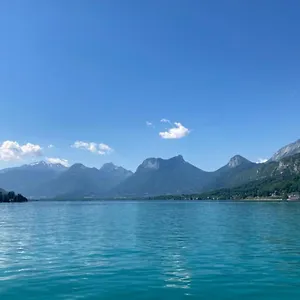 L'azalée Magnifique Au Calme Pour 4 Personnes! Doussard