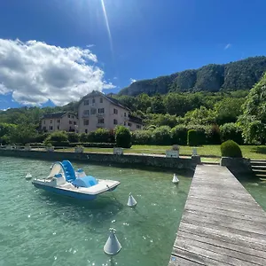 Rare 2 Bedroom With Private On Annecy Doussard
